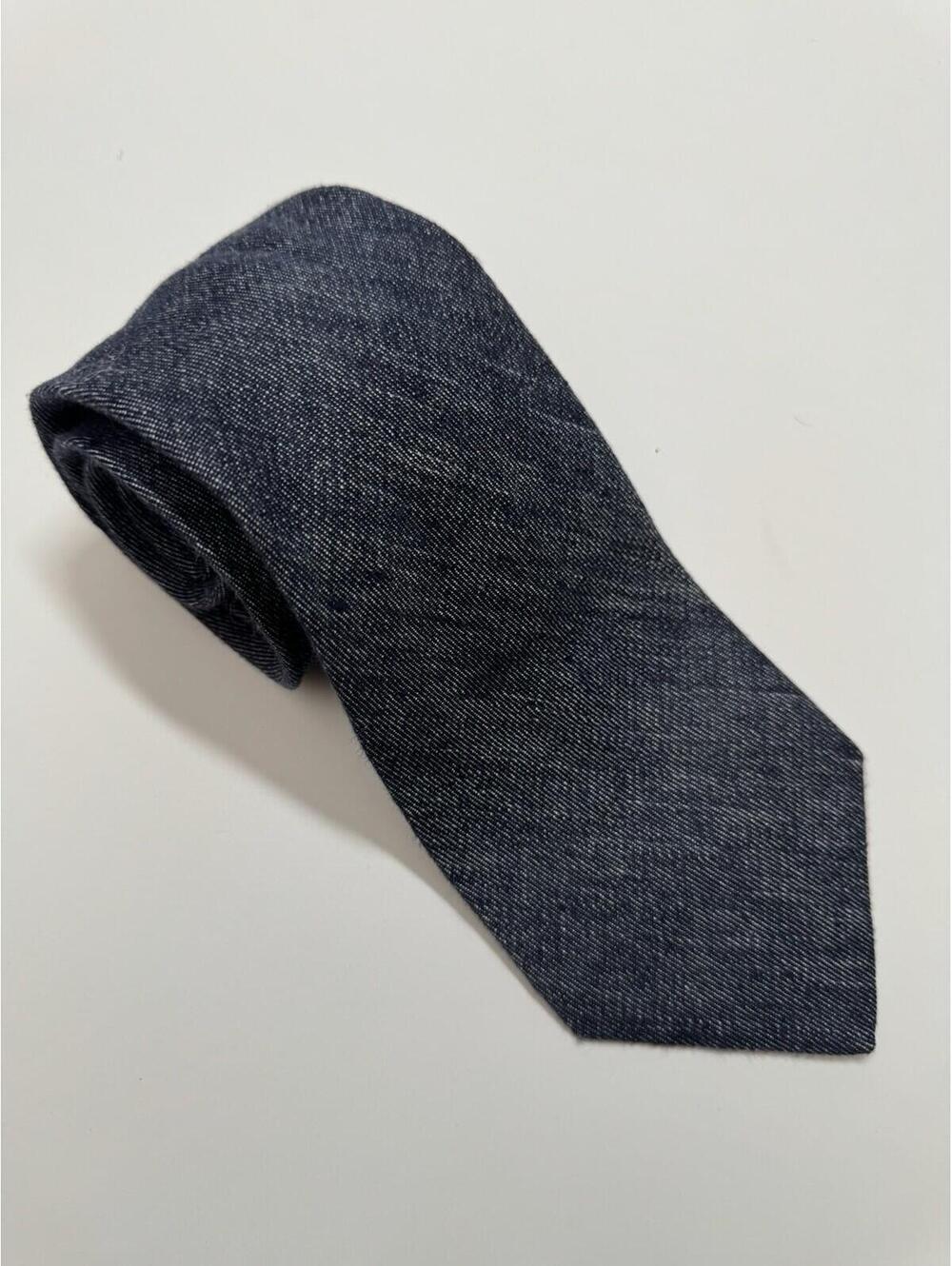 Banana Republic Linen & Cotton Wide Tie In Navy Blue